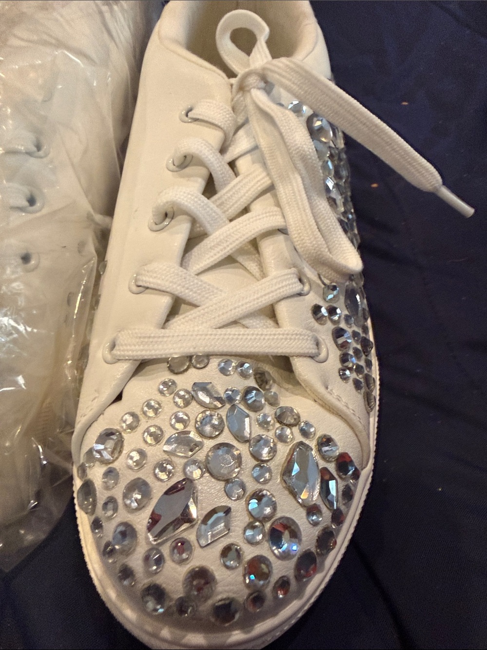 Aldo White Rhinestone-Embellished Lace-Up Sneakers NWOB SIZE 9 - Picture 2 of 4
